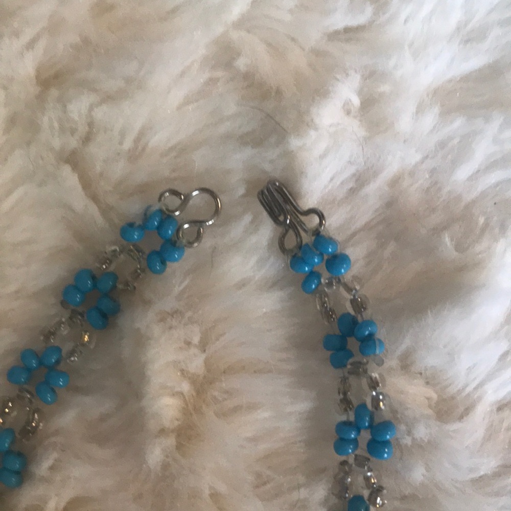 “TURQUOISE AND SILVER” Vintage  Beaded Delicate Necklace. - Picture 7 of 8